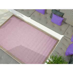 Essentials Chrome Plum Bordered Teppich von Floorita